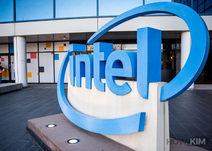 Intel urges developers to make apps with PC-AI functionalities